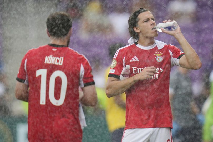 Resmi! Alvaro Carreras Kembali ke Real Madrid Usai Lima Tahun Berkelana ke MU hingga Benfica